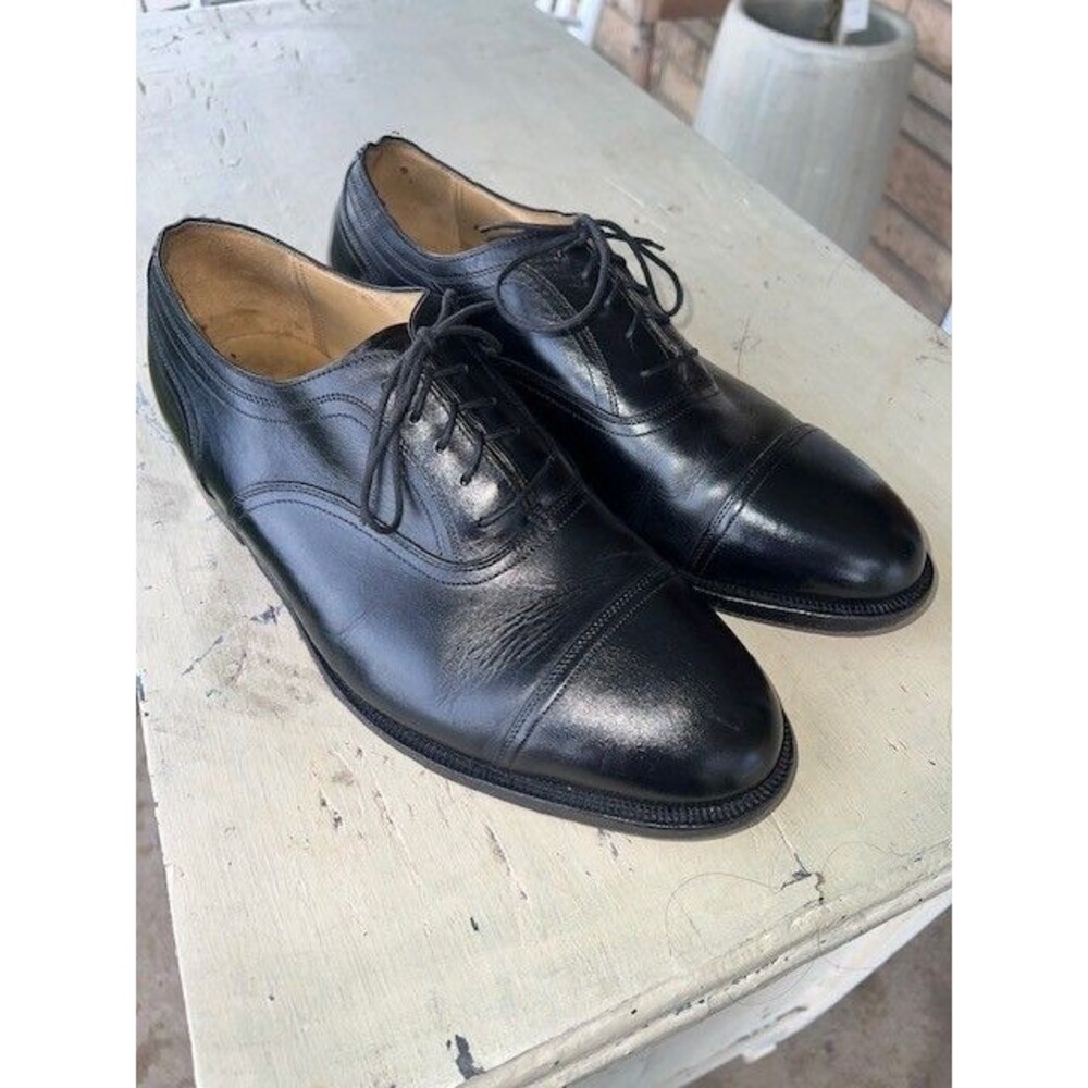 Neil M Senator Cap Toe Men’s Oxfords Size 10 EEE
